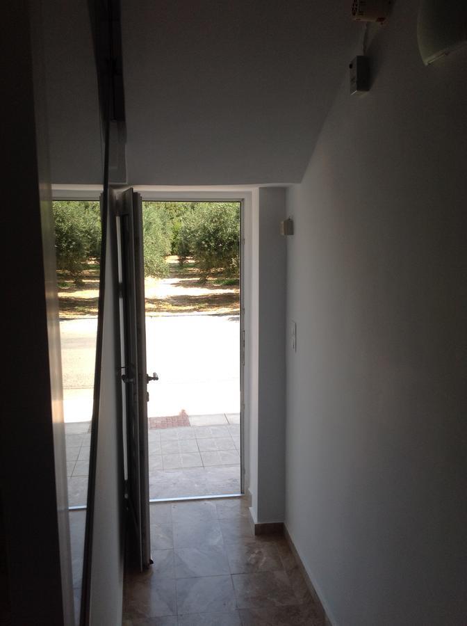 Eva Rooms Makrýgialos Екстериор снимка